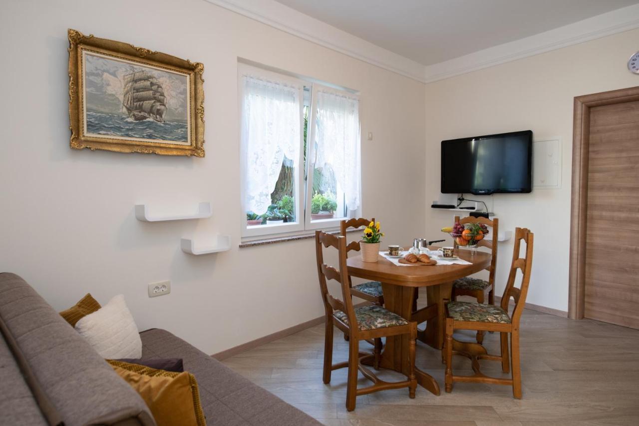 Apartment Lila Opatija 158 Екстер'єр фото